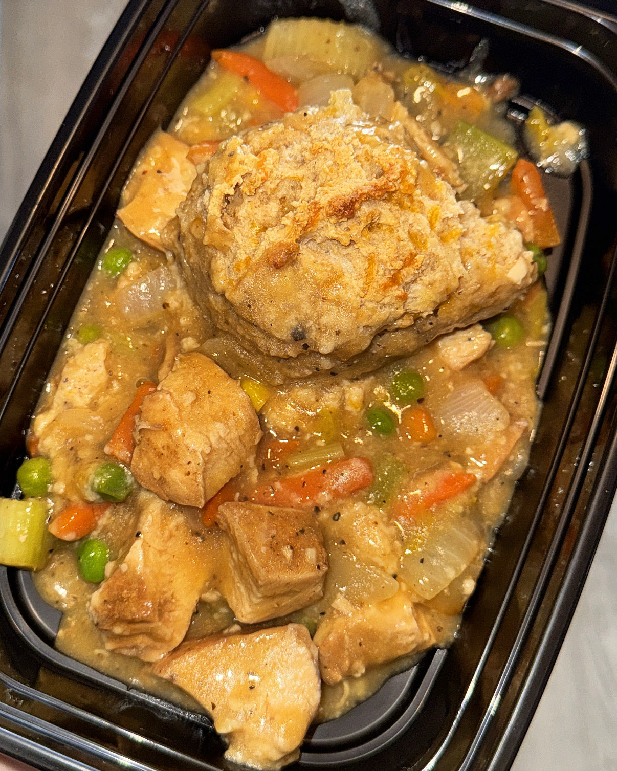 Cheddar Bay Chicken Pot Pie